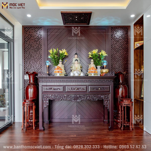 Bàn thờ Phật đứng hiện đại, kiểu dáng thanh lịch, phù hợp với nhiều không gian nhà ở