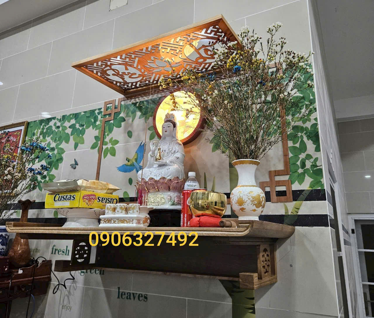 Bàn thờ Phật Quan Âm đặt ở góc phòng yên tĩnh