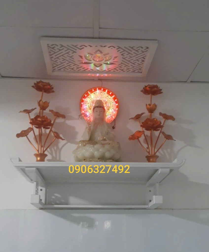 Bàn thờ Phật Quan Âm treo tường nhỏ nhắn