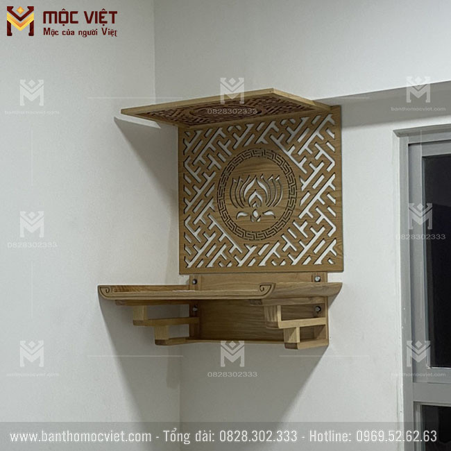 Bàn thờ treo tường gỗ Sồi hiện đại, màu sắc tự nhiên, phù hợp chung cư