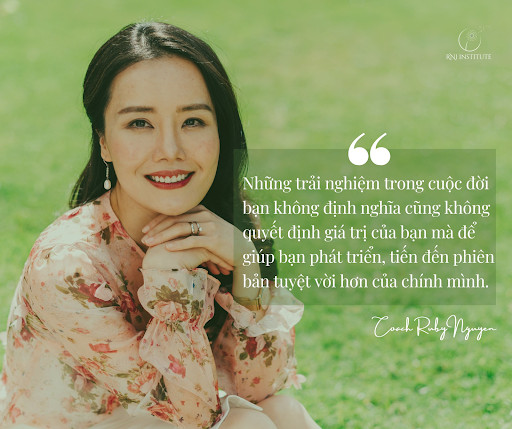 Bảng chỉ dẫn nhiều con đường dẫn đến hạnh phúc và bình yên, biểu tượng cho việc thiết lập mục tiêu và định hướng cuộc sống.