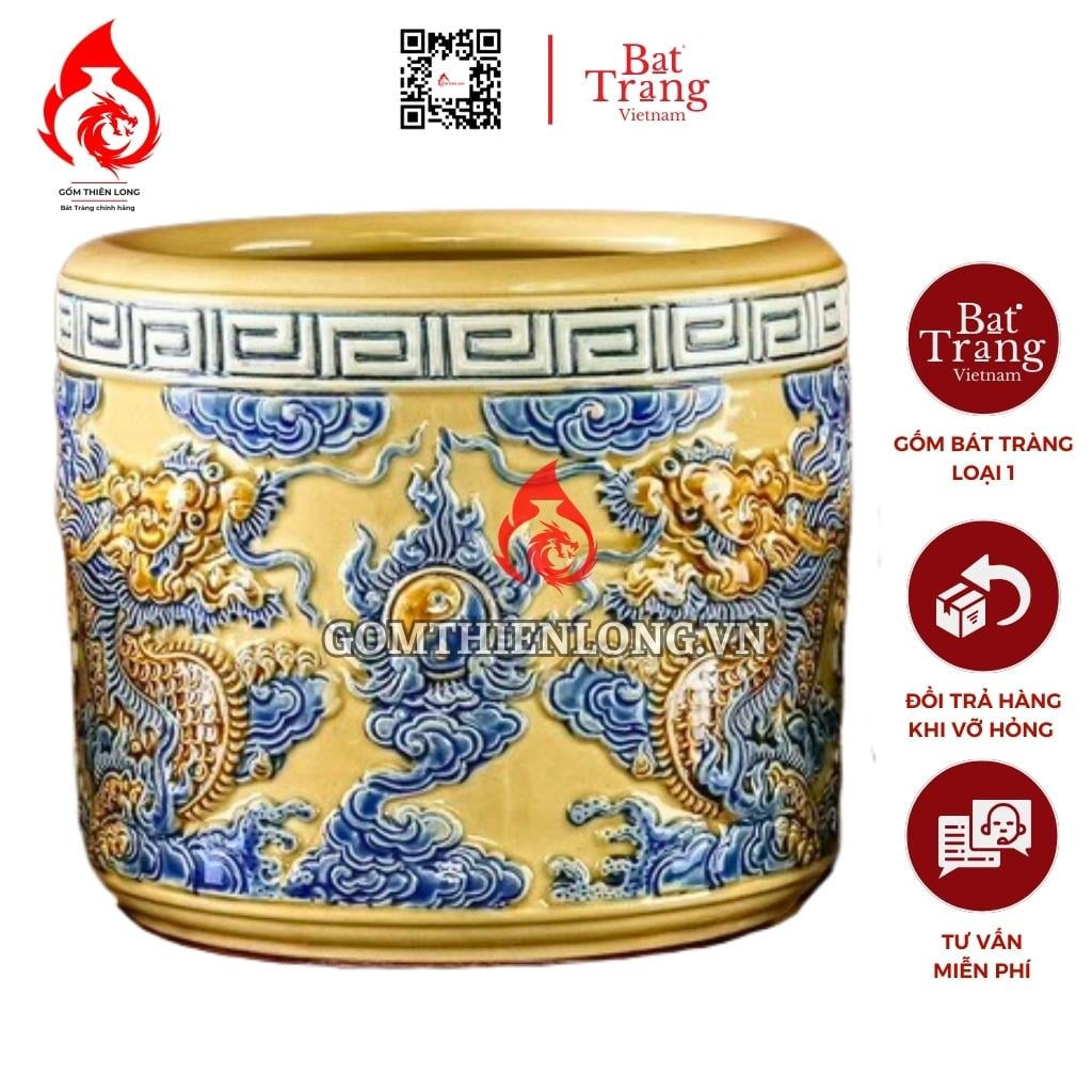 Bát hương màu vàng với rồng chầu nguyệt mang ý nghĩa phong thủy