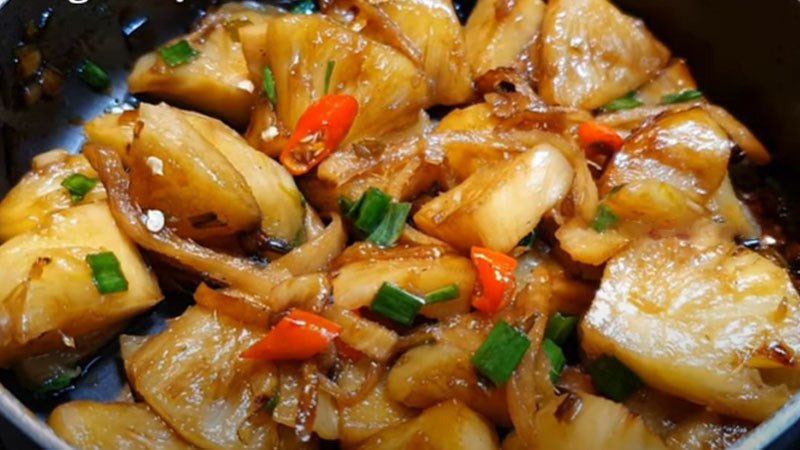 Bí đỏ kho chay mềm dẻo, thơm ngon