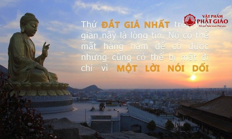 Biểu tượng hai bàn tay nắm chặt, tượng trưng cho sự tin cậy và chân thật, yếu tố của thập thiện nghiệp