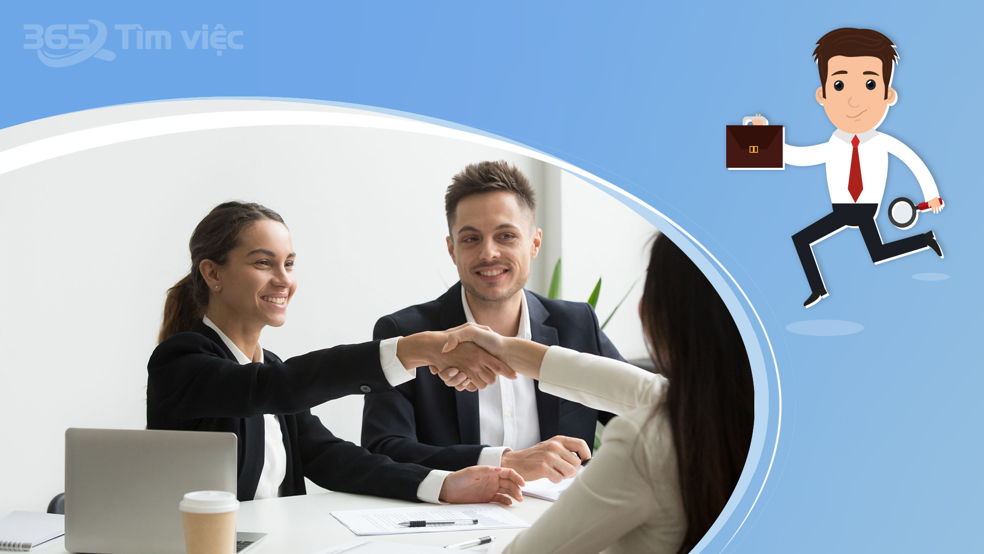 Bức tranh phong thủy truyền thống với chữ Hán Việt cầu mong sự hanh thông và may mắn