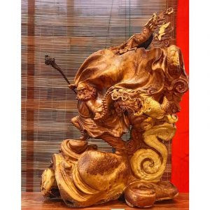 Các thế tượng Đạt Ma Sư Tổ đa dạng, mỗi thế mang một ý nghĩa phong thủy sâu sắc, từ múa võ đến quá hải.