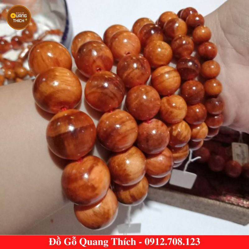 Chuỗi hạt huyết long 19 hạt thể hiện ý nghĩa tâm linh sâu sắc