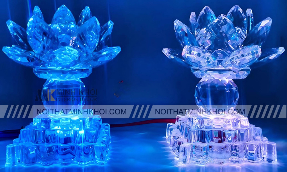 Đèn thờ hoa sen bằng pha lê với nhiều mẫu mã