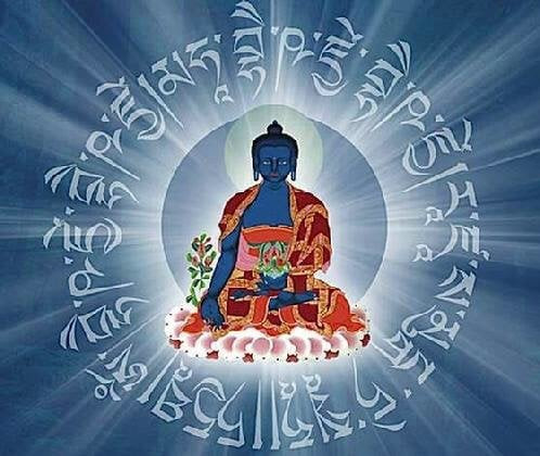 Dược Sư Lưu Ly Quang Vương Phật trong tư thế thiền định
