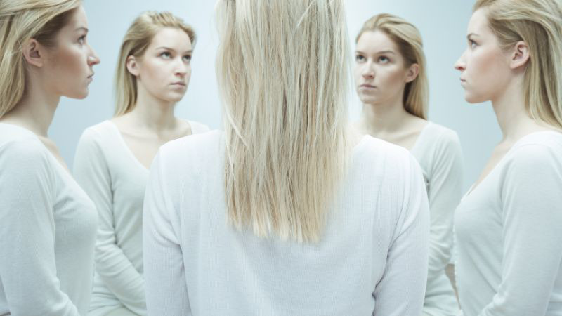 Hiểu rõ bản ngã để sống chân thật với chính mình