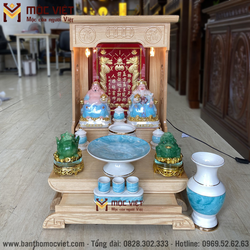 Máº«u bÃ n thá» tháº§n tÃ i mÃ u sÃ¡ng hiá»‡n Ä‘áº¡i