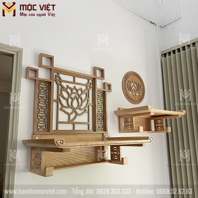 Mẫu bàn thờ treo hiện đại có ốp lưng trang trí