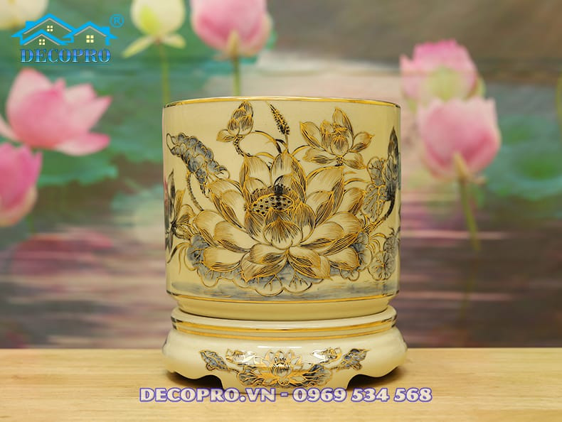 Mẫu bát hương đẹp bằng gốm sứ men rạn cho gia đình