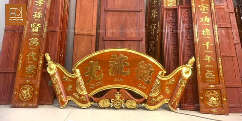 Mẫu tranh thờ gia tiên bằng gỗ phù hợp cho phòng thờ