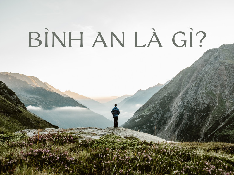 Người đang thiền định tìm kiếm bình an nội tâm giữa không gian tĩnh lặng