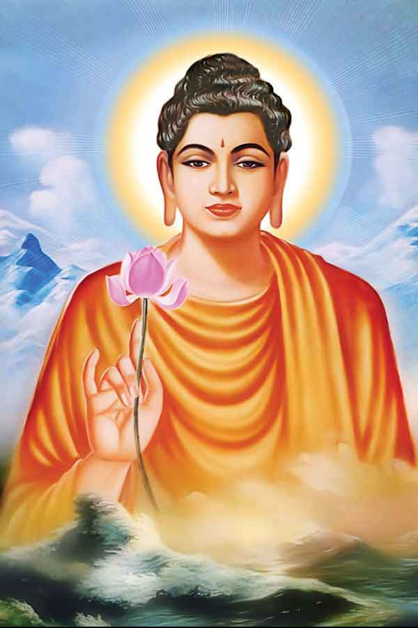 Phật Thích Ca Mâu Ni ngồi thiền dưới ánh nắng