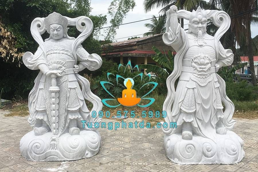 Tiêu Diện Đại Sĩ oai nghiêm, tượng đá Nguyên Dung