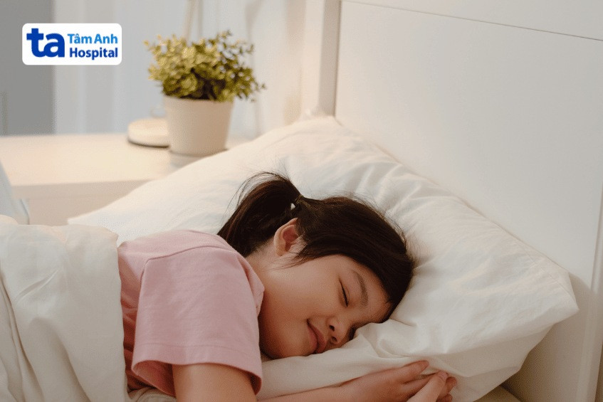 Trẻ em thường gặp hiện tượng ngủ mớ hơn người lớn