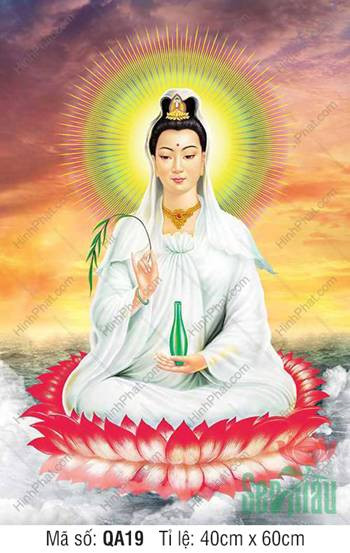 Tượng Quan Âm Bồ Tát thanh khiết và trang nghiêm