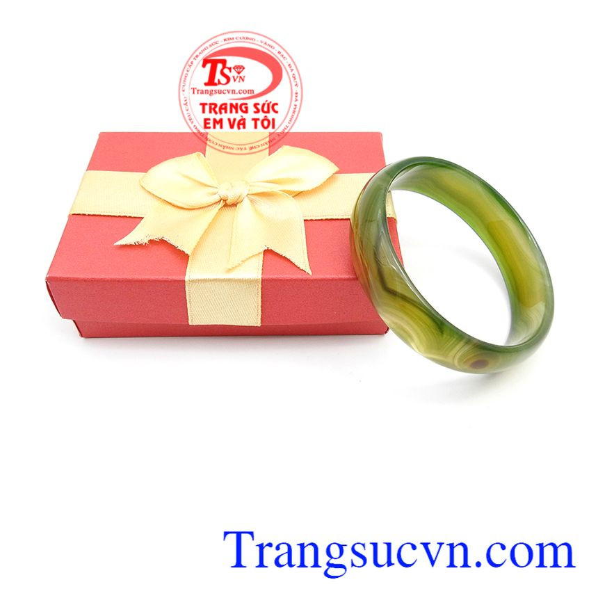 Vòng mã não phong thủy