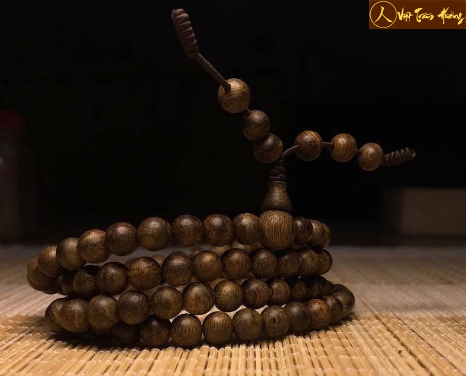 Ý nghĩa phong thủy và tâm linh của vòng trầm 108 hạt