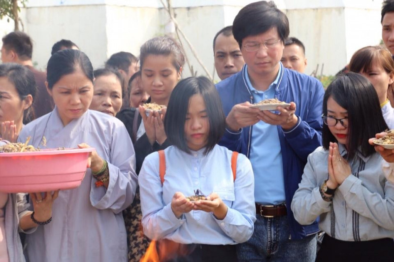Nghi thức cúng dường Hỏa tịnh