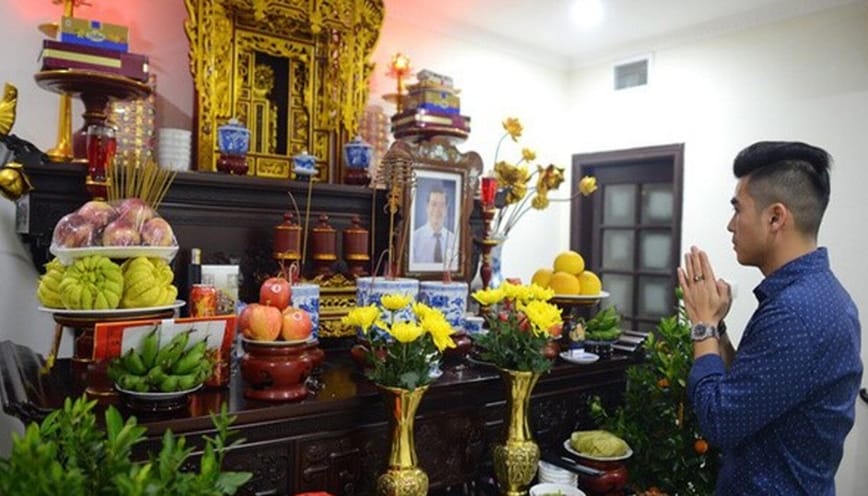 Mâm lễ chu toàn cúng ông bà tổ tiên