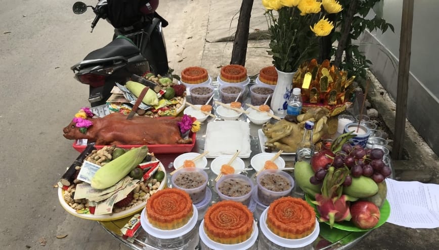 Vì sao gọi cúng cô hồn là cúng các bác?